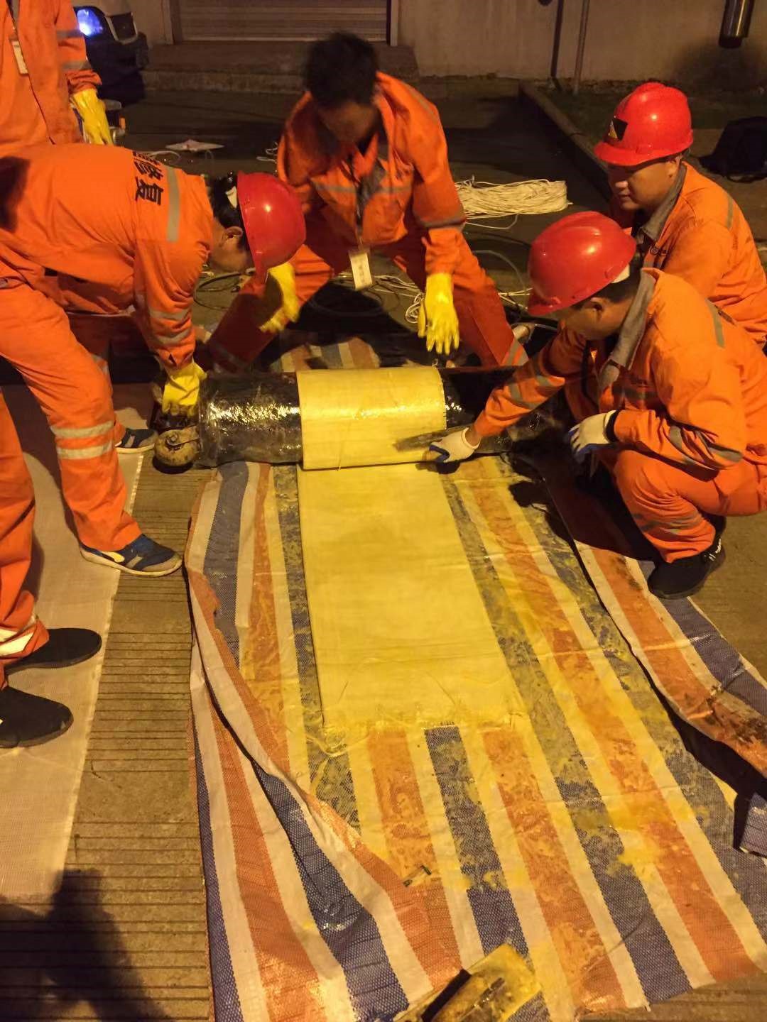 桂平CIPP局部树脂固化法